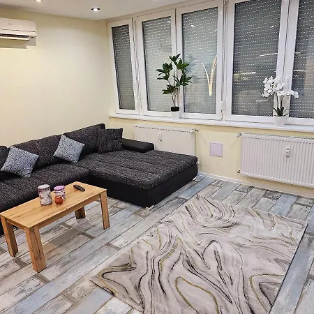 Urban Loft Διαμέρισμα *